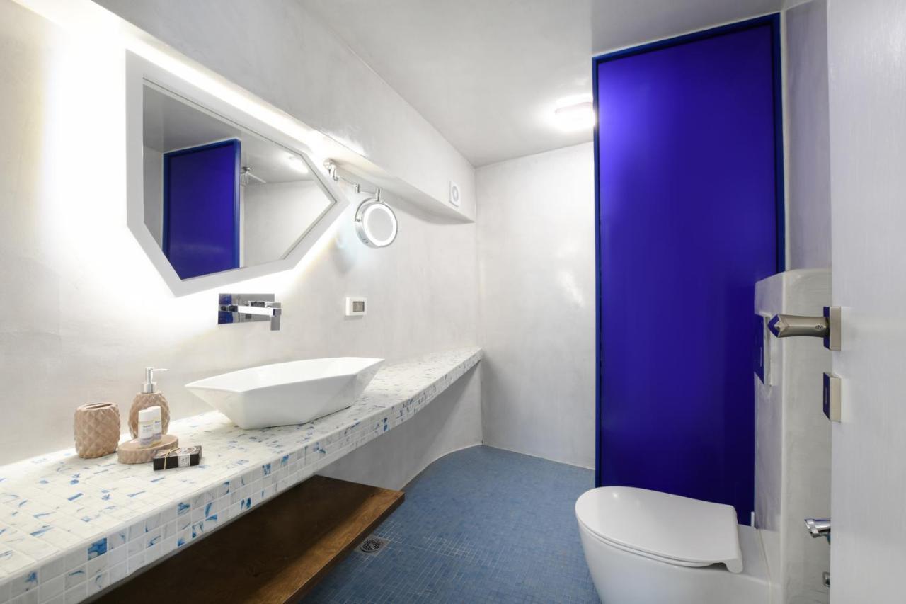 Blue White Residence Monolitos Zewnętrze zdjęcie